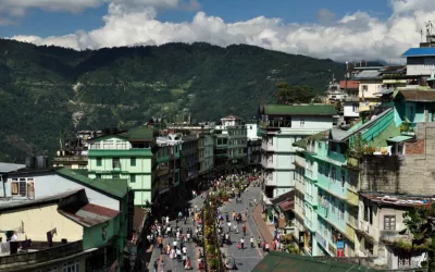 Golden Triangle Tour with Sikkim Himalayan